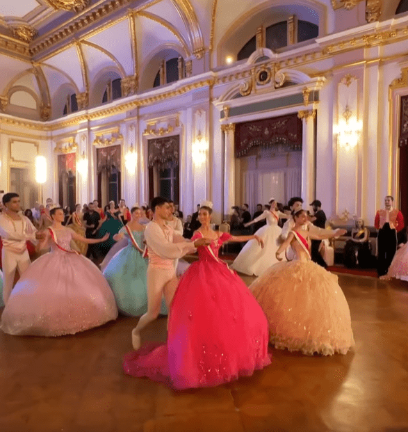 حفل جراند بول في قصر عابدين