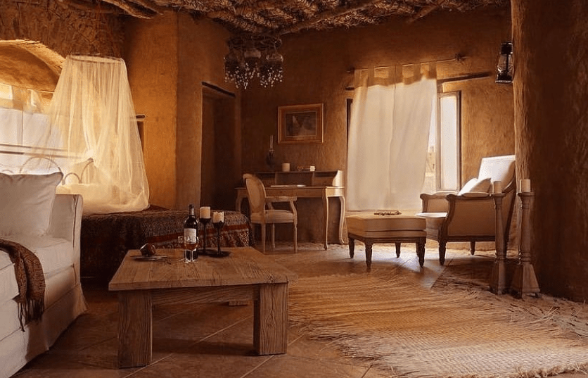 منتجعات وفنادق إيكولودجز