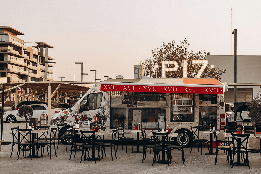 أفضل Food Trucks في دبي