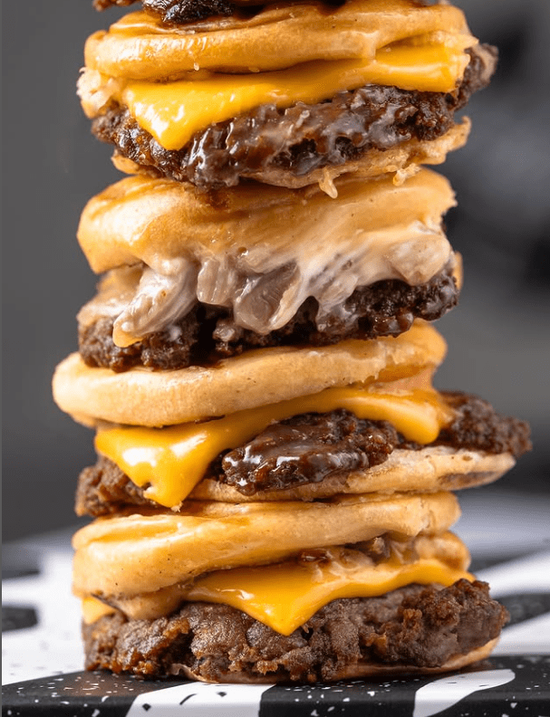  Food Trucks في دبي