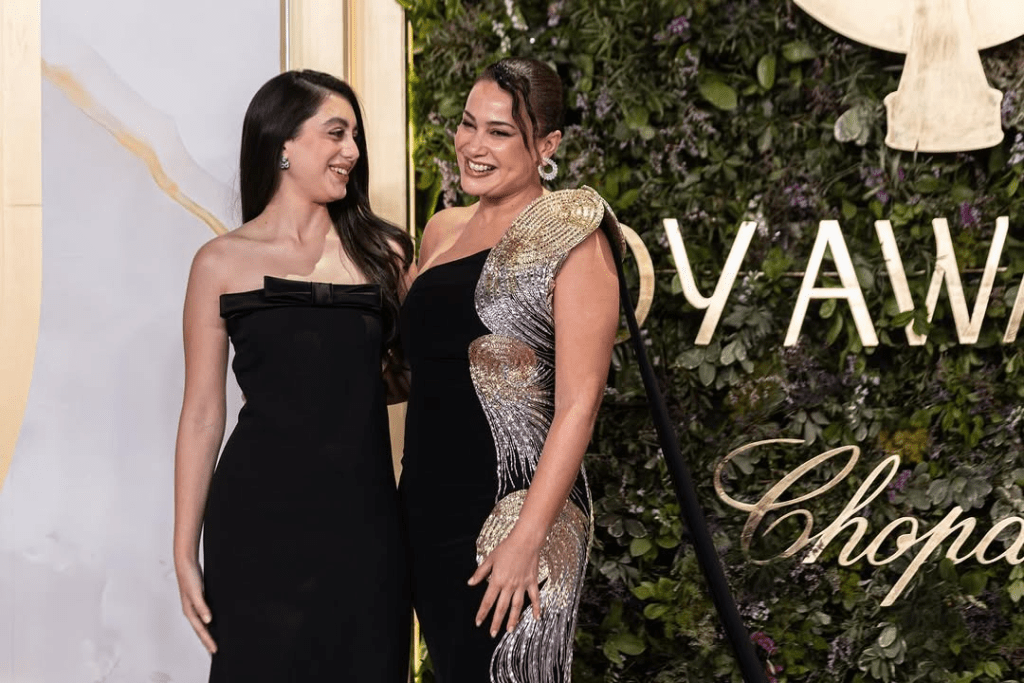 إطلالات النجمات جوي أوردز 2026