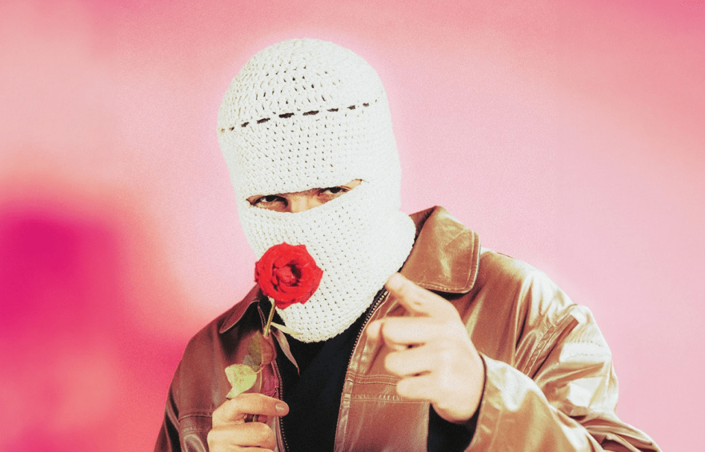 من هو الفنان تووليت