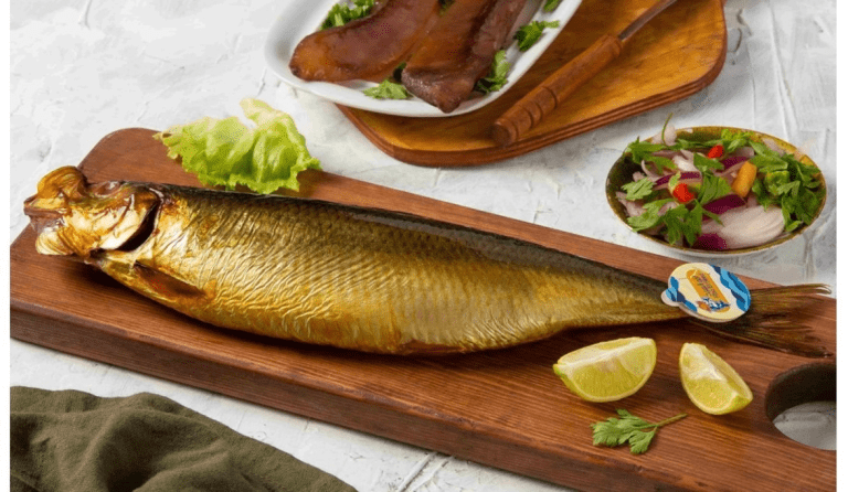 ماذا يأكل العرب في عيد الفطر؟ من الفسيخ إلى المنسف