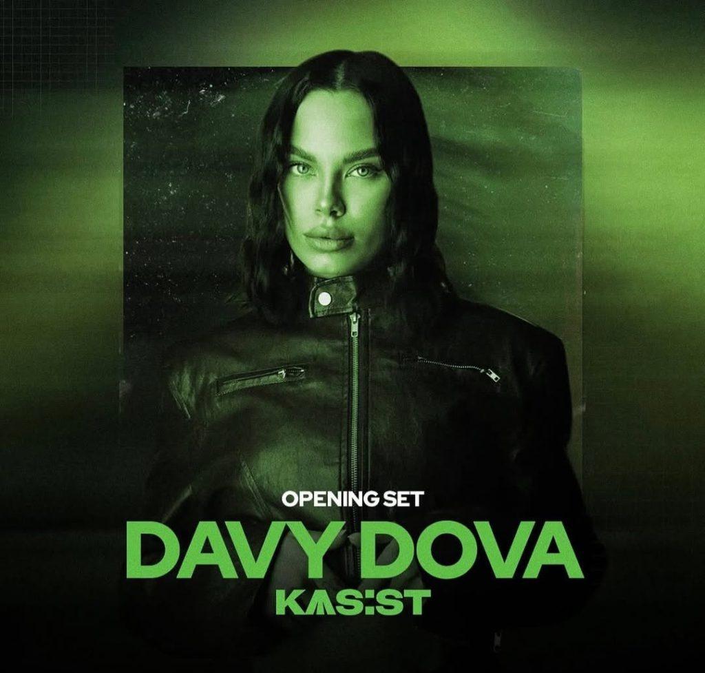 KAS:ST – DAVY DOVA في The Village