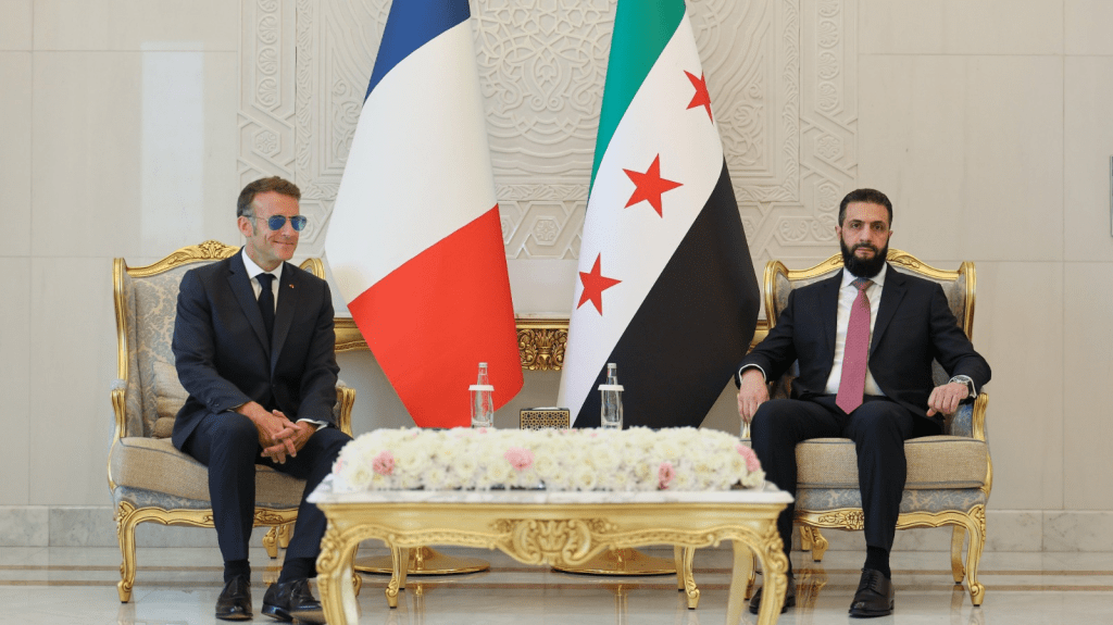 انفجارات دمشق زيارة ماكرون إلى سوريا