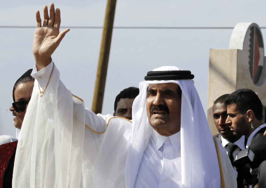 من هو الأمير الوالد الشيخ حمد بن خليفة آل ثاني قطر