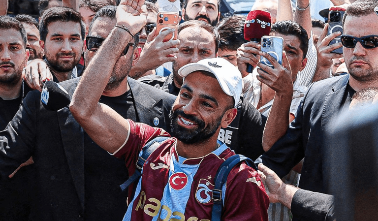 محمد صلاح في طرابزون سبور التركي.. هل هي نهاية مثالية أم مخاطرة؟