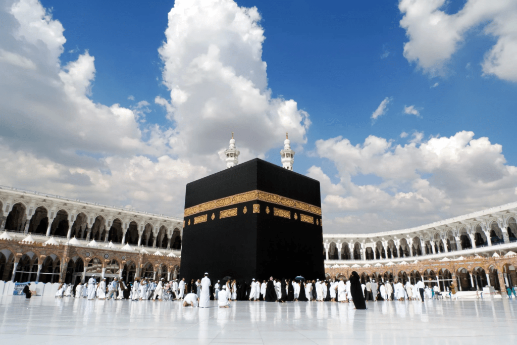 الفئات الممنوعة من قرعة الحج 2027