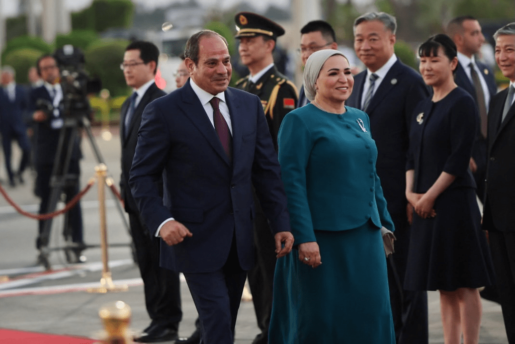 بروش انتصار السيسي استقبال الرئيس الصيني
